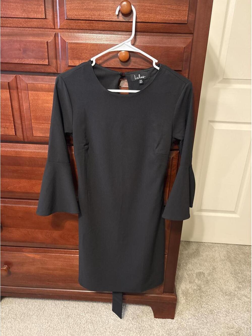 Lulus Women's Black Dress